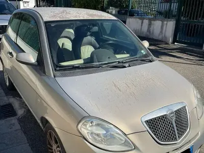 Usata Lancia Ypsilon 69 CV (50 kW) 2007 Utilitaria