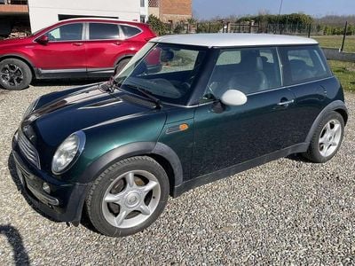 Usata Mini Cooper 116 CV (85 kW) 2002 Verde Utilitaria