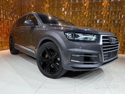 Usata Audi Q7 Advanced 231 CV (169 kW) 2019 Grigio SUV