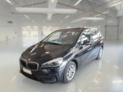 Usata BMW 216 Active Tourer 115 CV (84 kW) 2021 Nero Monovolume