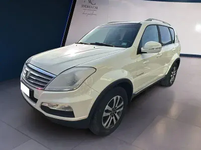 Usata SsangYong Rexton 154 CV (113 kW) 2013 Bianco SUV