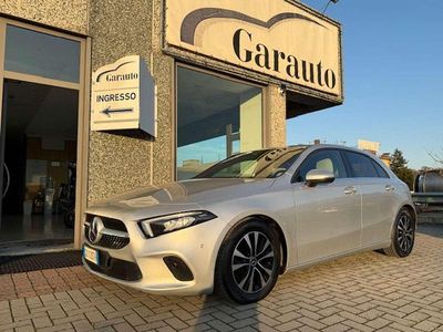 Usata Mercedes A180 Business 116 CV (85 kW) 2020 Argento Berlina