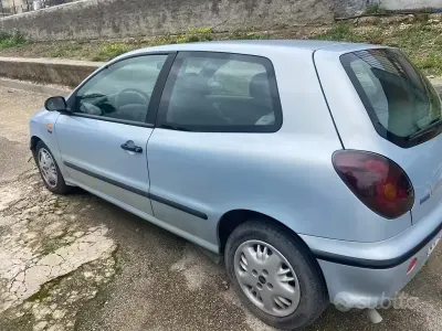 Usata Fiat Bravo 80 CV (58 kW) 1997 Utilitaria