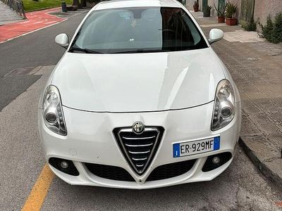 Gebraucht Alfa Romeo Giulietta 120 PS (88 kW) 2013 Weiß Kleinwagen
