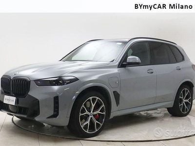 Usata BMW X5 M Sport 489 CV (359 kW) 2025 Grigio SUV