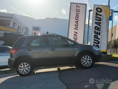 Usata Fiat Sedici Emotion 135 CV (99 kW) 2010 Grigio SUV