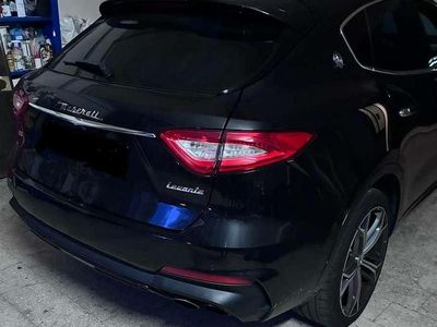 Usata Maserati Levante 275 CV (202 kW) 2020 Nero SUV