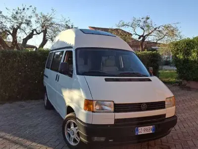 Usata VW Transporter California 110 CV (80 kW) 1991 Furgone