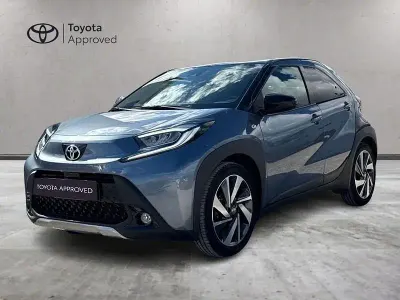Usata Toyota Aygo X Lounge 72 CV (52 kW) 2025 Nero SUV