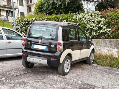 Usata Fiat Panda Cross 70 CV (51 kW) 2006 Utilitaria