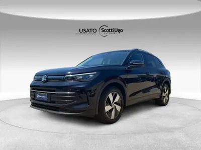 Usata VW Tiguan Edition 150 CV (110 kW) 2024 0e nero mito metallizzato SUV