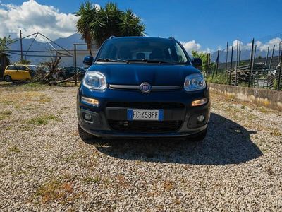 Usata Fiat Panda Lounge 69 CV (50 kW) 2016 Blu Utilitaria