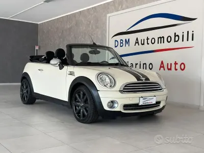 Usata Mini Cooper Cabriolet 120 CV (88 kW) 2010 Cabrio