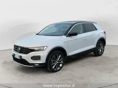 Usata VW T-Roc 116 CV (85 kW) 2018 Bianco SUV