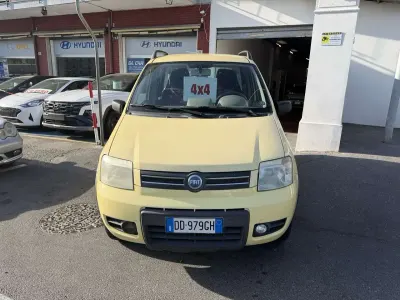 Usado Fiat Panda 4x4 Climbing 60 CV (44 kW) 2006 Other Utilitario