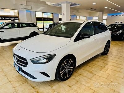 Usata Mercedes B180 Premium 116 CV (85 kW) 2019 Bianco Monovolume