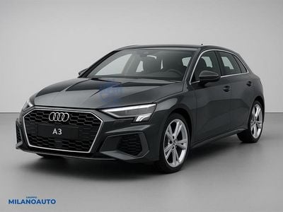 Begagnad Audi A3 Sportback S-Line 200 HK (147 kW) 2022 Grå Halvkombi