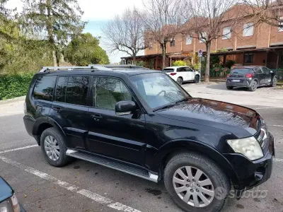 Usata Mitsubishi Pajero Instyle 170 CV (125 kW) 2008 Nero SUV