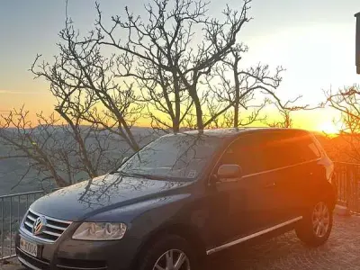 Usata VW Touareg Exclusive 224 CV (164 kW) 2006 Grigio SUV