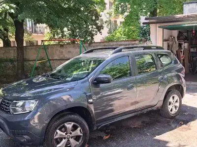 Usata Dacia Duster Comfort 101 CV (74 kW) 2020 Grigio SUV