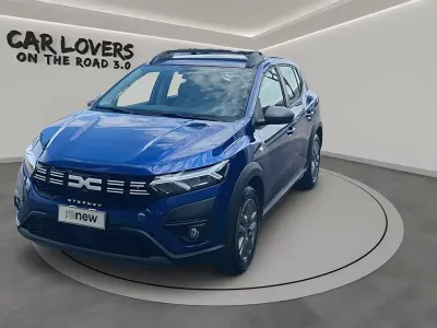 Usata Dacia Sandero Comfort 101 CV (74 kW) 2023 Blu iron Utilitaria