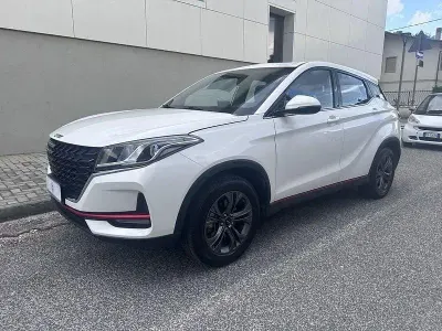 Usata DFSK Glory 500 106 CV (77 kW) 2025 Bianco SUV