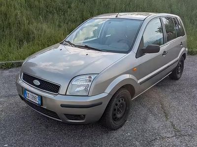 Usata Ford Fusion 68 CV (50 kW) 2003 Utilitaria