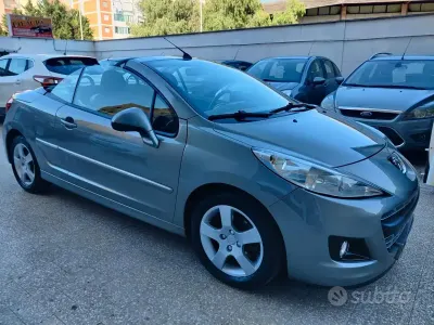 Usata Peugeot 207 CC 112 CV (82 kW) 2012 Grigio Cabrio