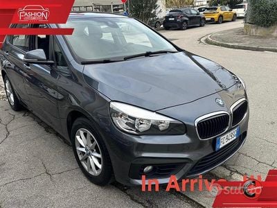 Usata BMW 216 Active Tourer Sport Line 116 CV (85 kW) 2016 Grigio Monovolume