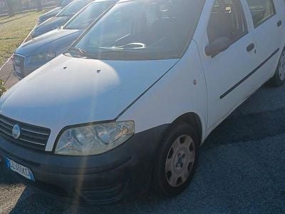 Usata Fiat Punto 59 CV (43 kW) 2005 Bianco Berlina