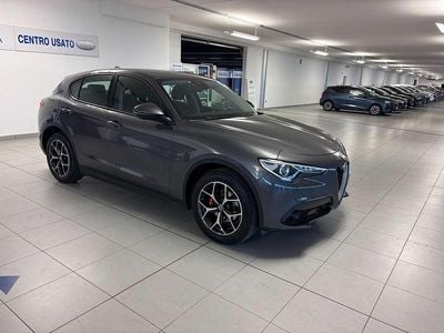 Second-hand Alfa Romeo Stelvio Executive 190 CP (139 kW) 2020 Gri SUV