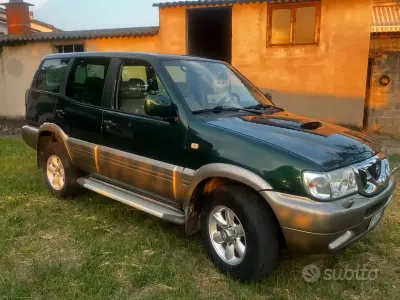 Usata Nissan Terrano 2000 Verde SUV