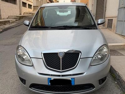 Usata Lancia Ypsilon 2007 Grigio Utilitaria
