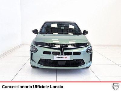 Usata Lancia Ypsilon 101 CV (74 kW) 2024 Verde Utilitaria