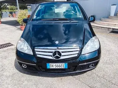 Usata Mercedes A180 Avantgarde 109 CV (80 kW) 2009 Nero Berlina