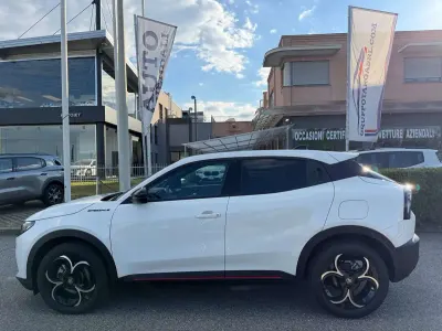 Usata Alfa Romeo GT Junior Edizione Speciale 136 CV (100 kW) 2025 Bianco SUV