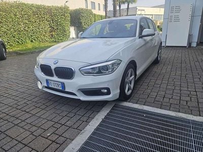 Usata BMW 118 150 CV (110 kW) 2016 Bianco Utilitaria