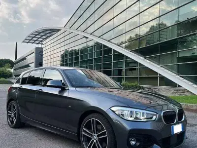 Usata BMW 125 M Sport 224 CV (164 kW) 2018 Grigio Berlina