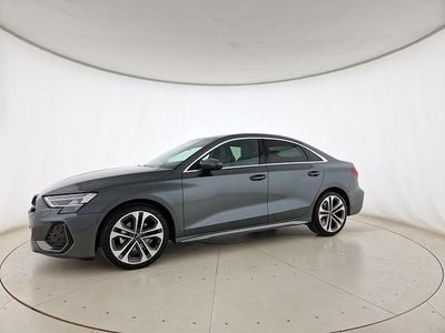 Usata Audi A3 S-Line 150 CV (110 kW) 2024 Grigio daytona perlato Berlina