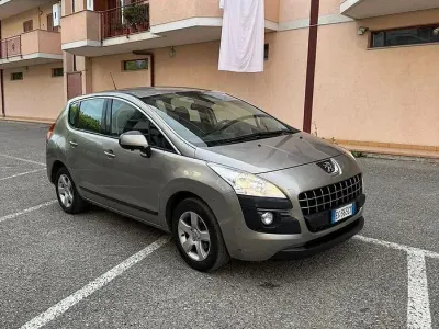 Usata Peugeot 3008 112 CV (82 kW) 2012 Station wagon