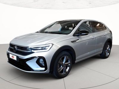 Usata VW Taigo R-line 110 CV (80 kW) 2023 Reflex silver metallizzato nero SUV