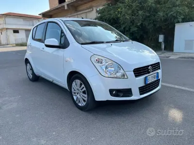 Usata Suzuki Splash GL 68 CV (50 kW) 2013 Bianco Utilitaria