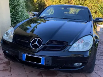 Usata Mercedes SLK200 163 CV (119 kW) 2005 Nero Cabrio