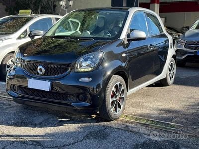 Usata Smart ForFour Prime 70 CV (51 kW) 2015 Nero Utilitaria