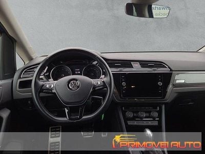 Usata VW Touran 150 CV (110 kW) 2019 Blu/azzurro Monovolume