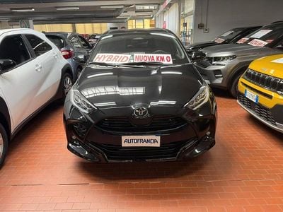 Neu Toyota Yaris Hybrid Lounge 129 PS (94 kW) 2025 Schwarz Limousine