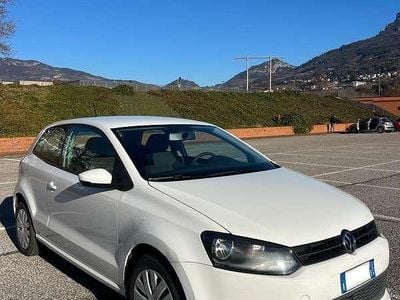 Usata VW Polo Comfortline 80 CV (58 kW) 2011 Bianco Utilitaria