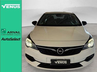 Usata Opel Astra Business Elegance 110 CV (80 kW) 2021 Bianco Utilitaria