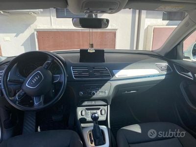 Käytetty Audi Q3 120 HP (88 kW) 2016 Valkoinen Katumaasturi