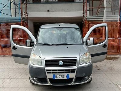 Usata Fiat Doblò 103 CV (75 kW) 2007 Grigio Monovolume